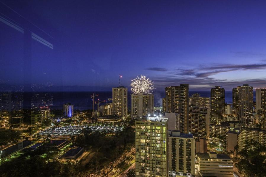 Hawaiian Monarch Penthouse 401 By Hawaii Ocean Club Apartment Honolulu Exterior foto